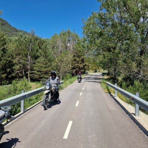 PIRINEOS ONROAD EN ROYAL ENFIELD HIMALAYAN 450 MAYO